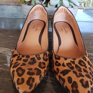 Clark's Kitten Heels Pump